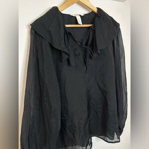 H&M Elegant Black Women's Poet Renaissance Ruffle Blouse